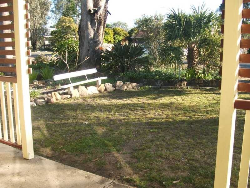 22 Calvin Street, Walloon QLD 4306