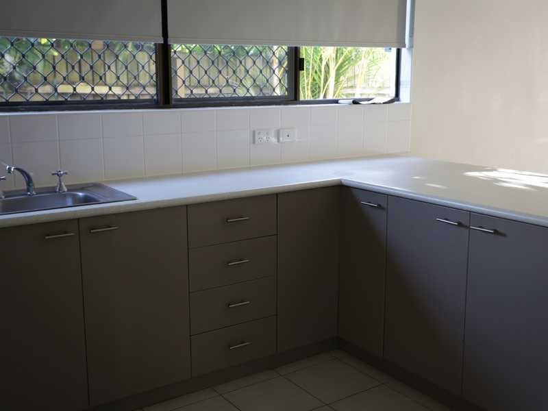 6/60 Railway Street, Booval QLD 4304