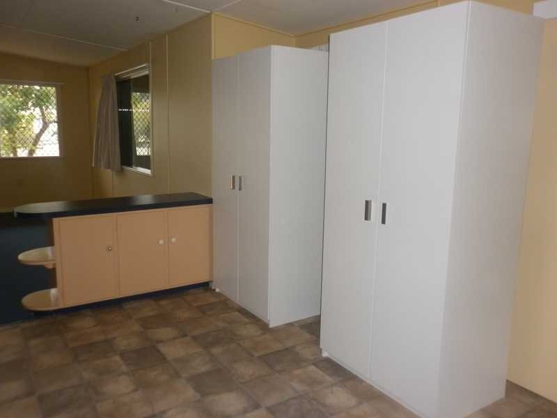 34 Perry Street, Churchill QLD 4305