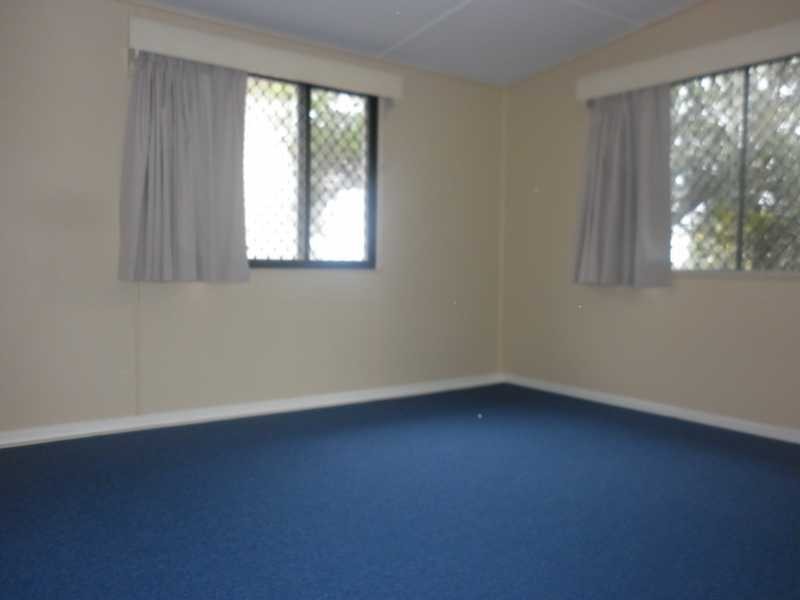 34 Perry Street, Churchill QLD 4305