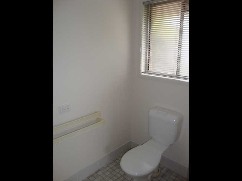 7 Lakewood Court, Flinders View QLD 4305