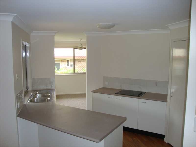 7 Lakewood Court, Flinders View QLD 4305