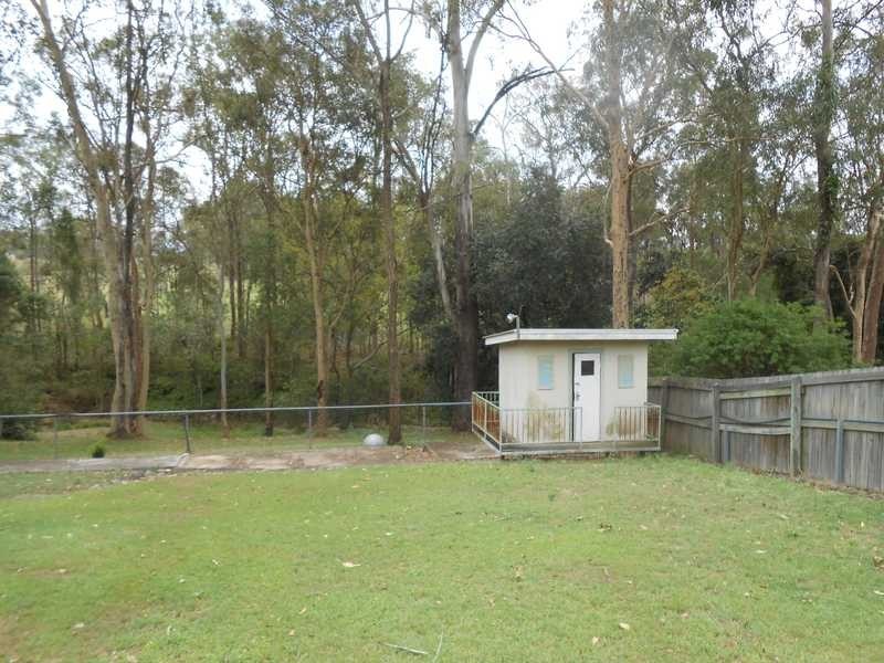 4 Geraldine Avenue, North Ipswich QLD 4305