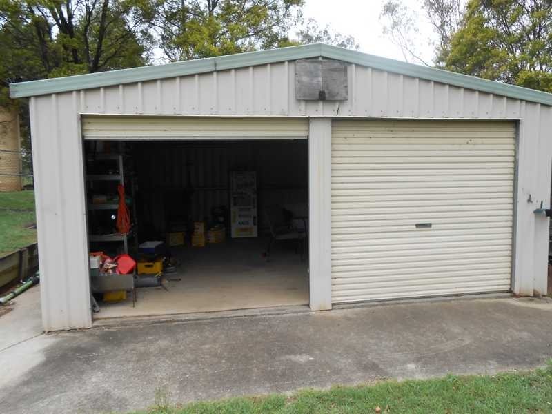 4 Geraldine Avenue, North Ipswich QLD 4305