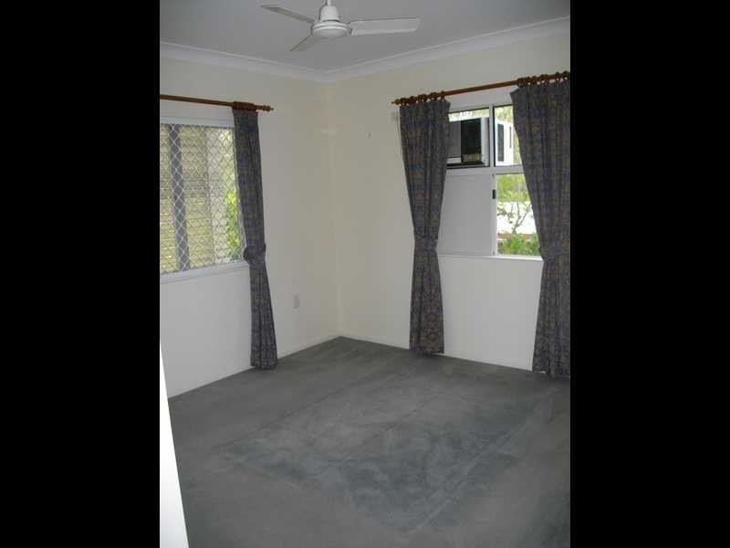 8 Ladley Street, Coalfalls QLD 4305