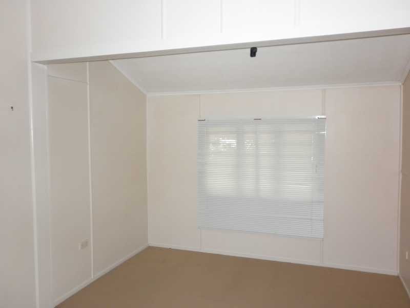 38 Bourke Street, Brassall QLD 4305