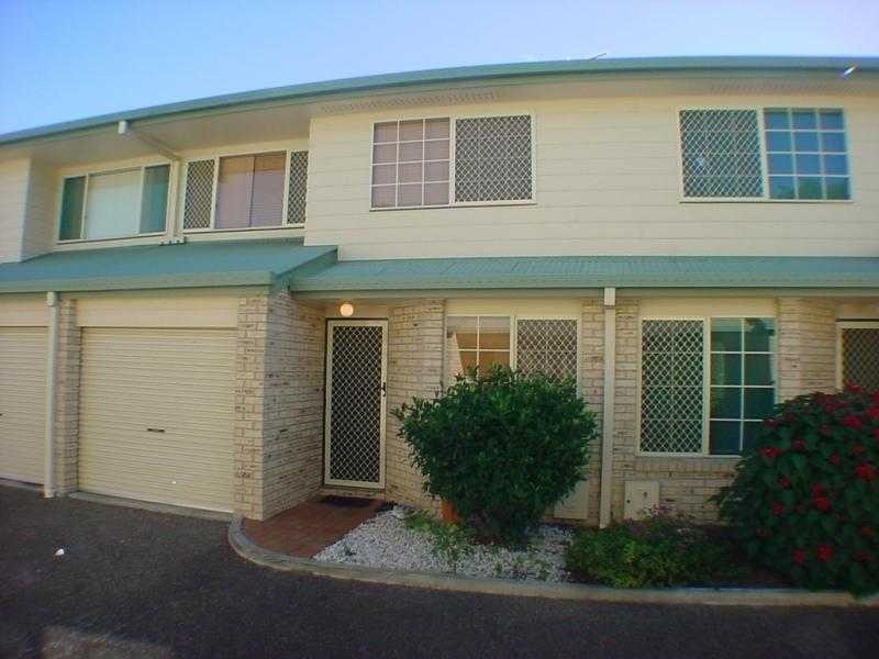 10/12 Bergin Street, Booval QLD 4304