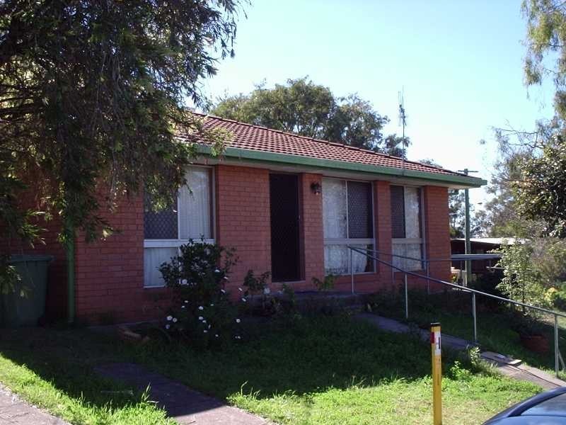 1/8 Princess Street, Churchill QLD 4305