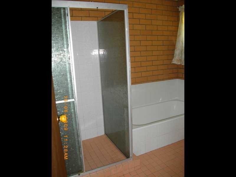 1/8 Princess Street, Churchill QLD 4305