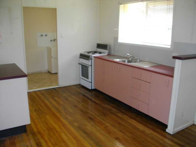 43 Aspinall Street, Leichhardt QLD 4305