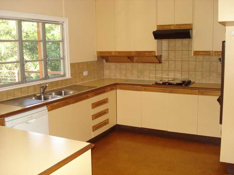 2 Kallara Avenue, Ipswich QLD 4305
