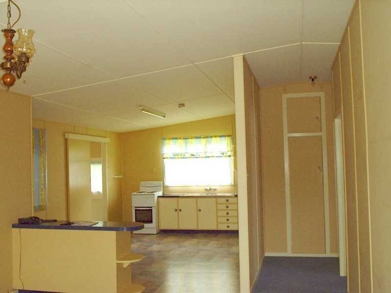 34 Perry Street, Churchill QLD 4305