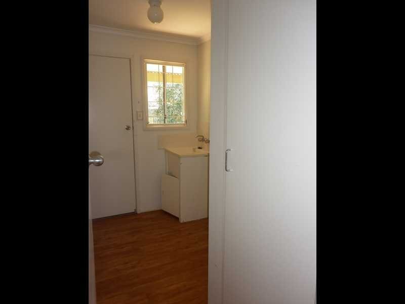4 France Street, Eastern Heights QLD 4305