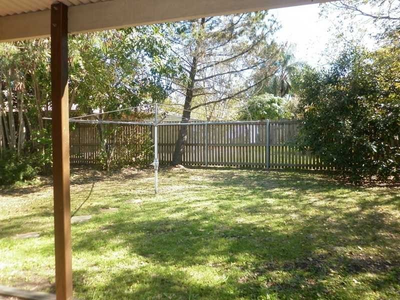 4 France Street, Eastern Heights QLD 4305