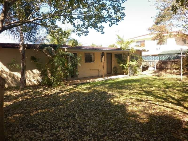 4 France Street, Eastern Heights QLD 4305