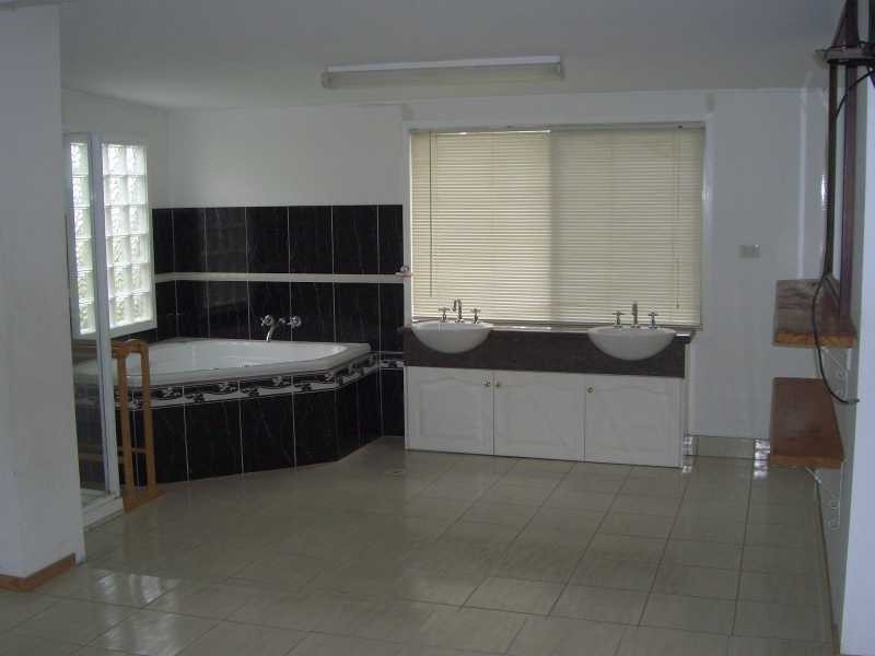 74 Andrew Street, Bundamba QLD 4304