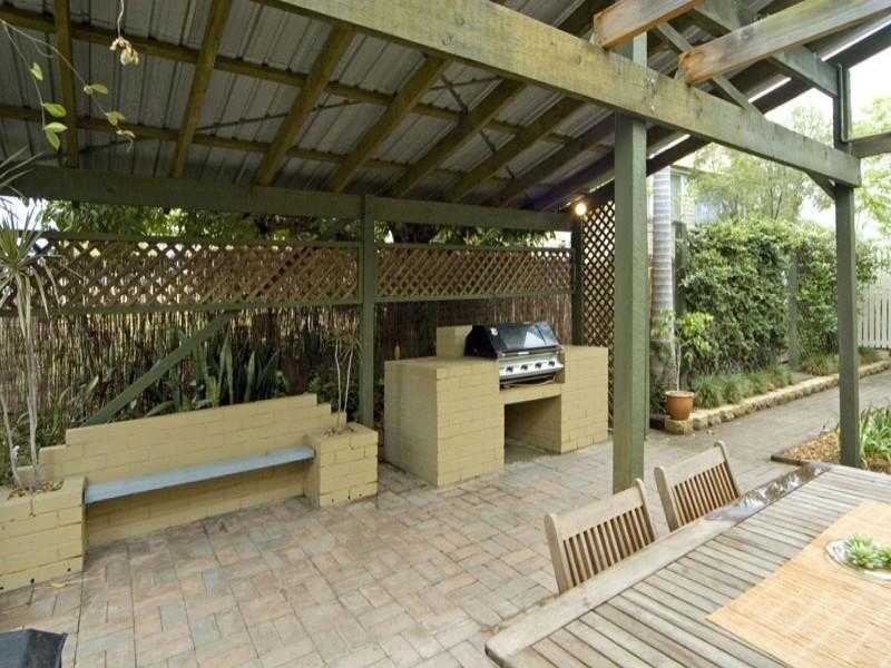 62 Glebe Road, Newtown QLD 4305