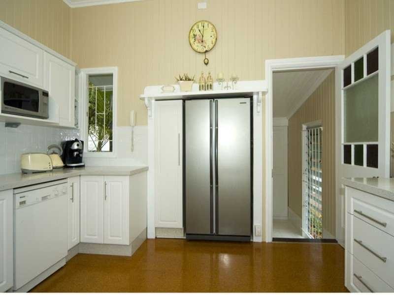 62 Glebe Road, Newtown QLD 4305