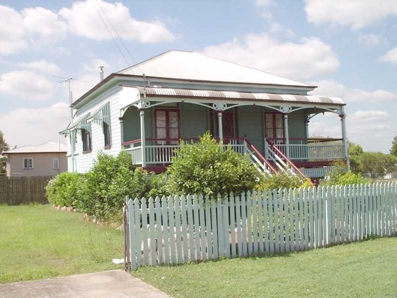 20 Chubb Street, One Mile QLD 4305