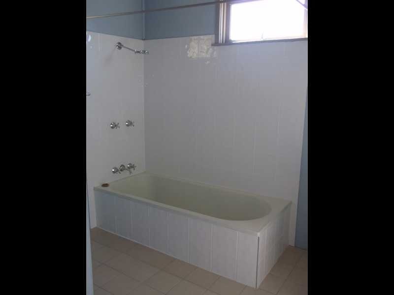 16 Marian Street, Booval QLD 4304