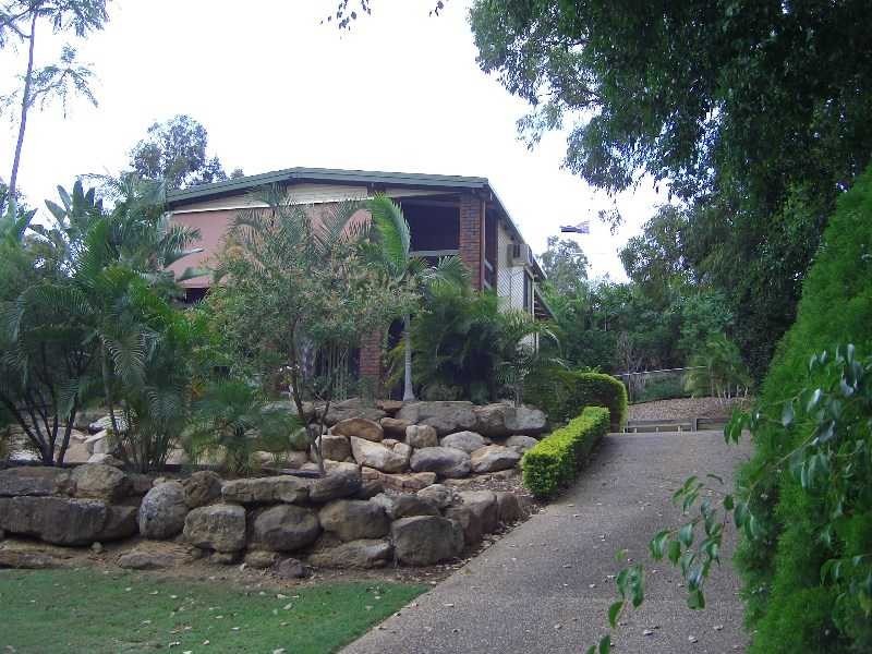 16 Ogilvie Street, Bundamba QLD 4304