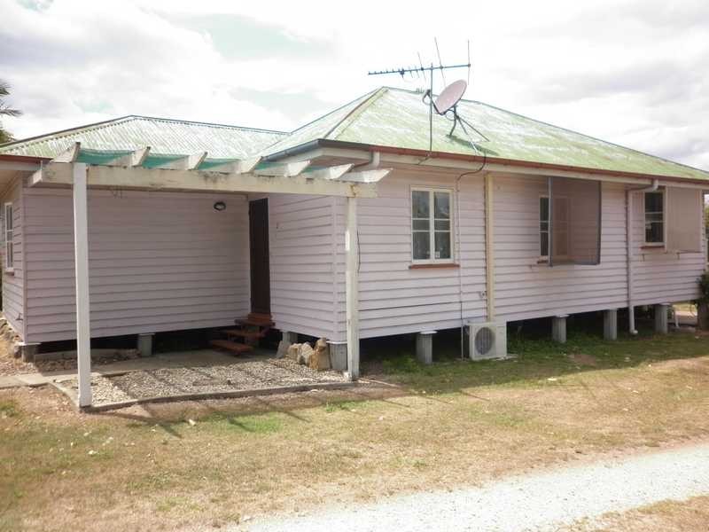 3 Auld Street, Silkstone QLD 4304