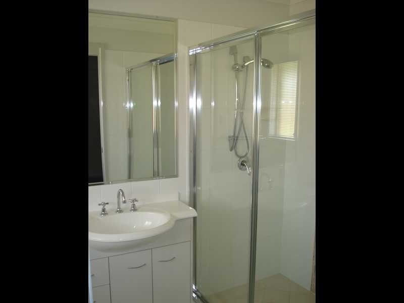 3 Westminister Avenue, Raceview QLD 4305