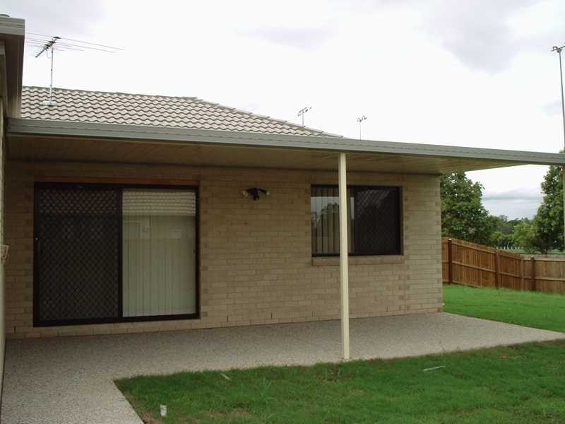 16 Ronayne Circle, One Mile QLD 4305