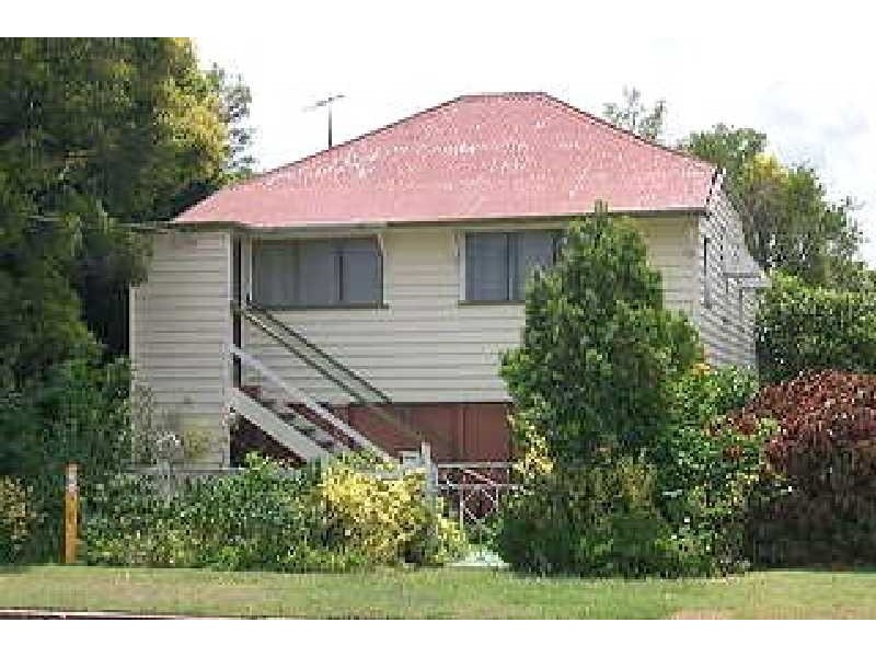 12 North Street, North Ipswich QLD 4305