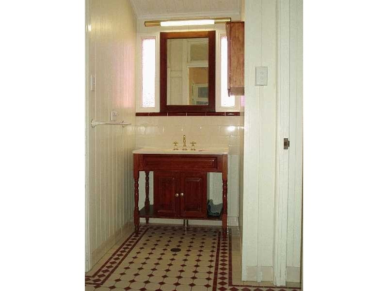 92 Stephenson Street, Coalfalls QLD 4305