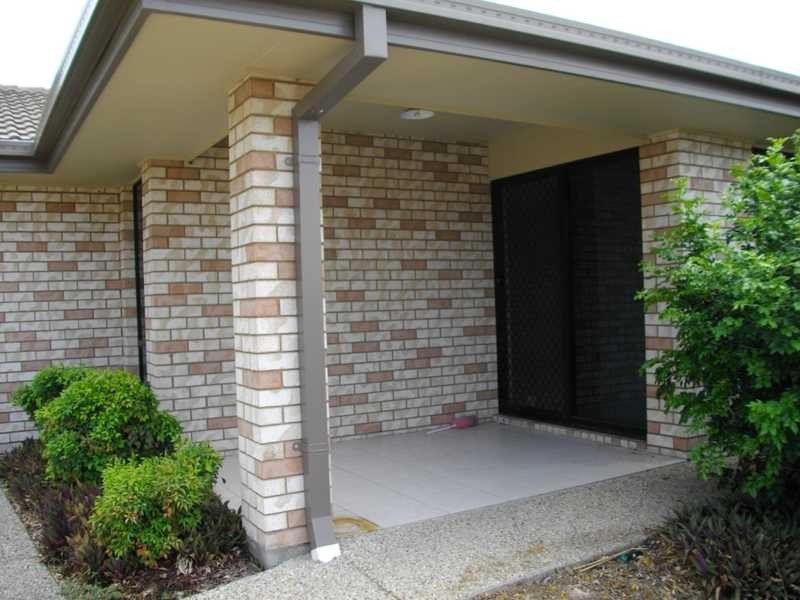 8a Phoenix Court, Churchill QLD 4305