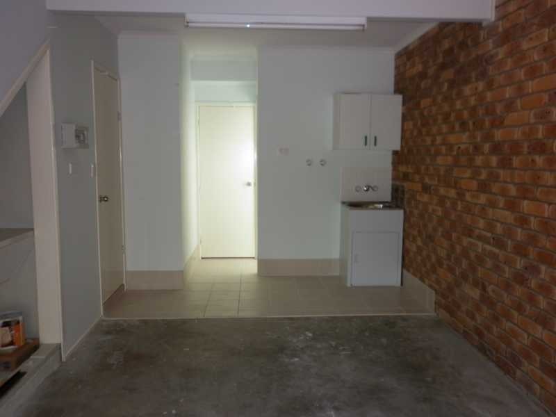 19/13 Bridge Street, Redbank QLD 4301