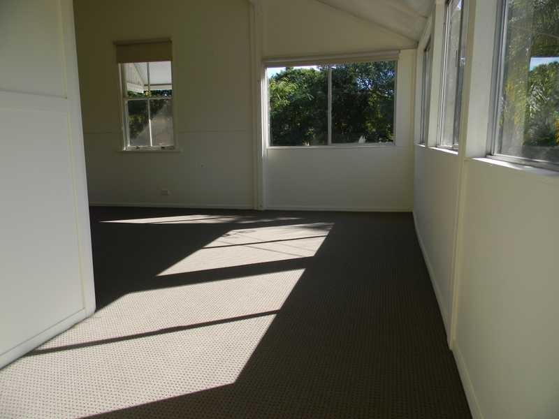 31 Fitzgibbon Street, North Ipswich QLD 4305