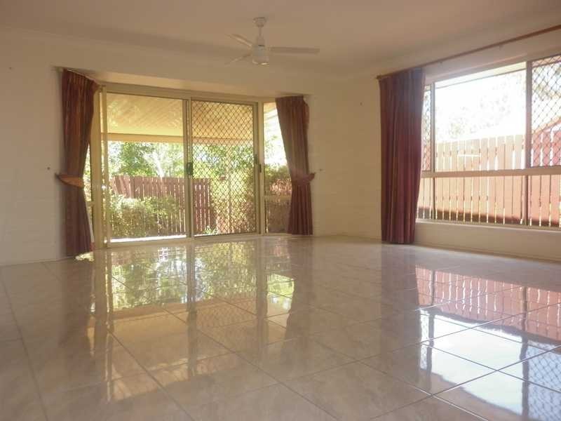 16/12 Collins Street, Brassall QLD 4305