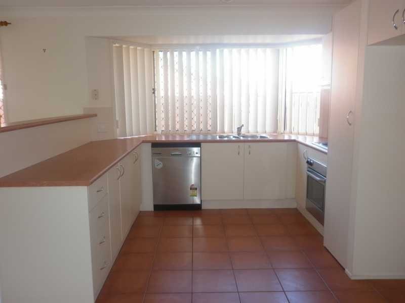 16/12 Collins Street, Brassall QLD 4305