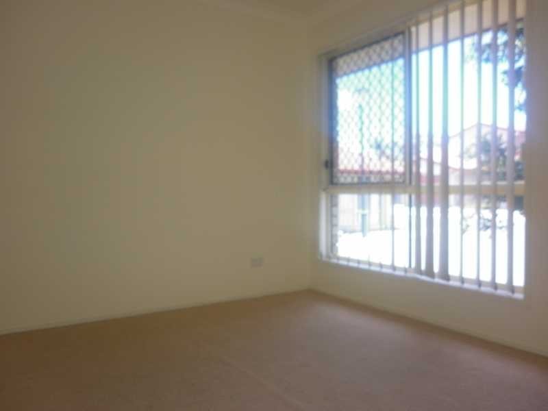 16/12 Collins Street, Brassall QLD 4305