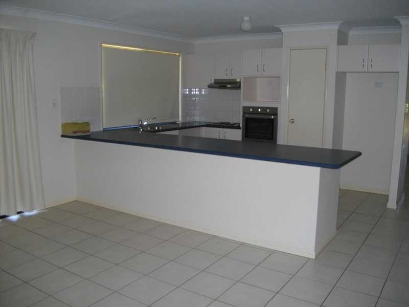 39 Helen Street, North Booval QLD 4304