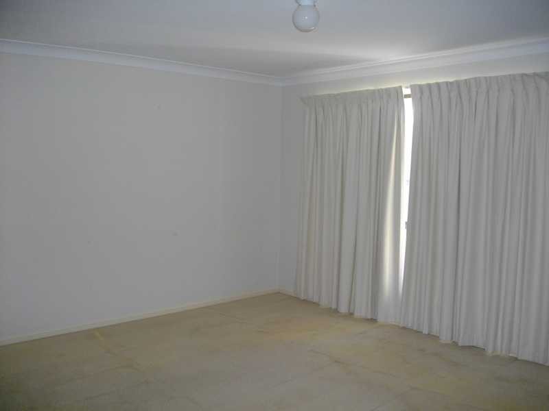 39 Helen Street, North Booval QLD 4304