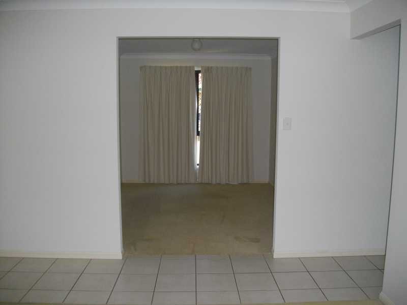 39 Helen Street, North Booval QLD 4304