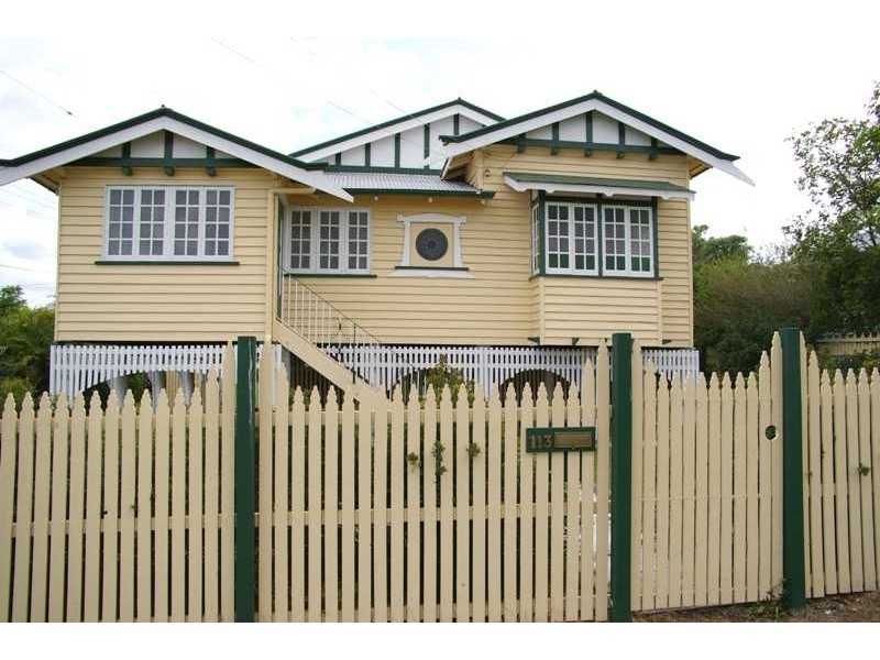 113 Glebe Road, Silkstone QLD 4304