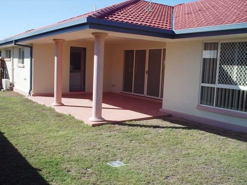 26 Lakeview Drive, Deebing Heights QLD 4306