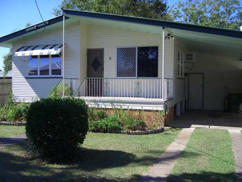6 Walkers Lane, Booval QLD 4304