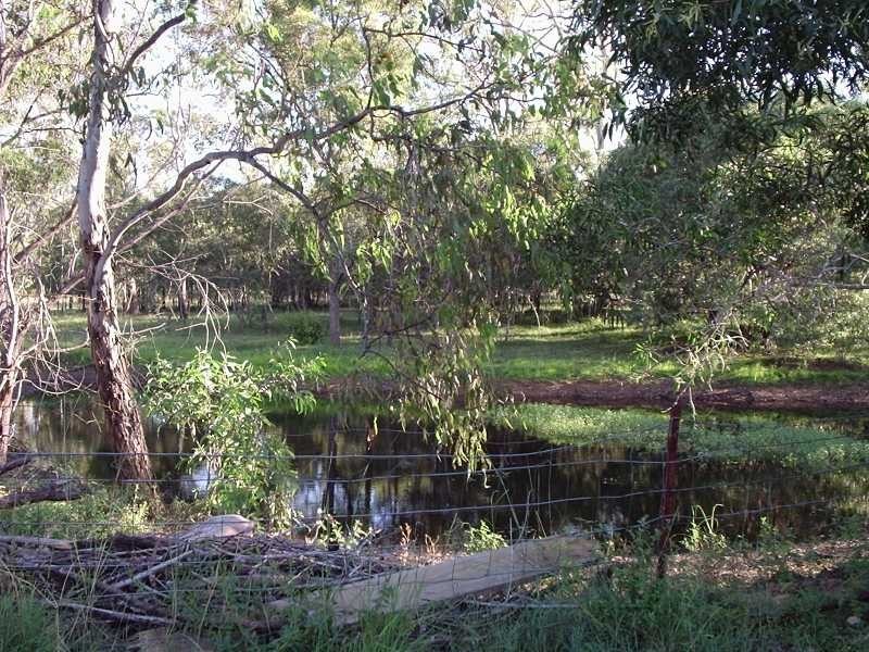 27 Sycamore Street, Walloon QLD 4306