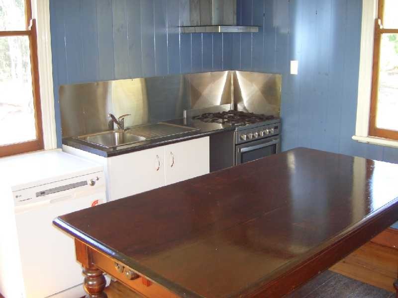 300 Blackwall Street, Chuwar QLD 4306
