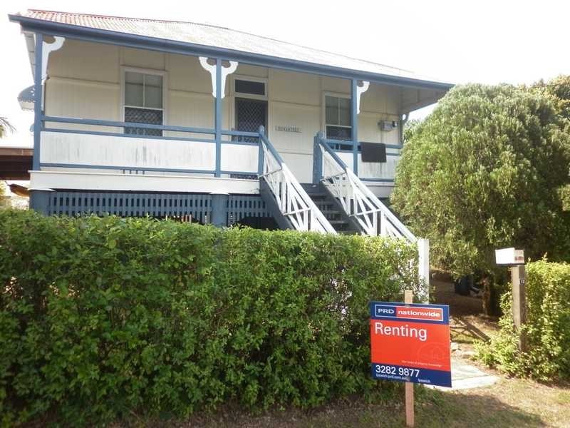 12 Pryde Street, Woodend QLD 4305