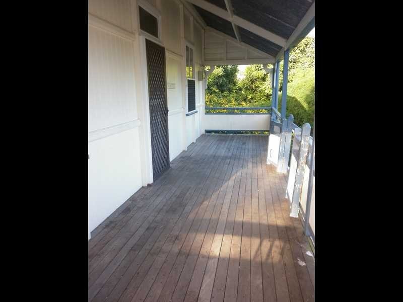 12 Pryde Street, Woodend QLD 4305