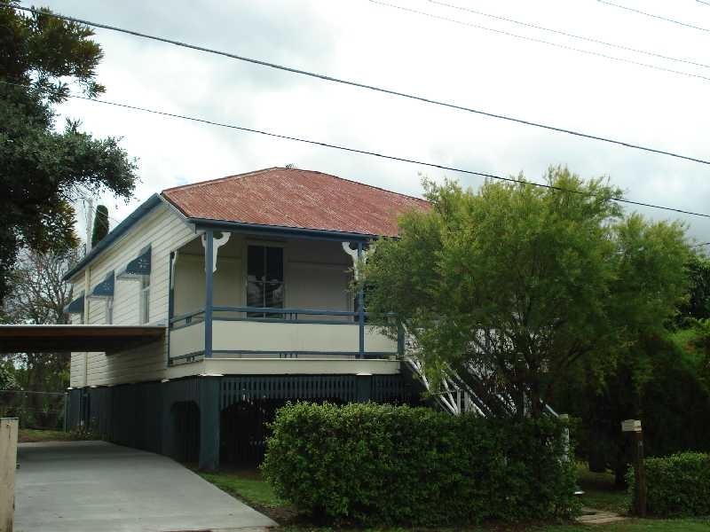 12 Pryde Street, Woodend QLD 4305