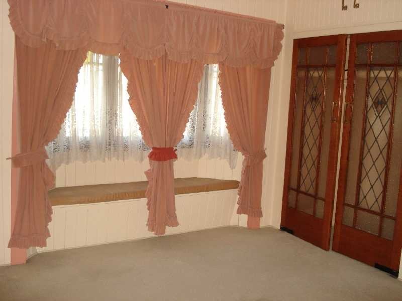 14 Salisbury Road, Ipswich QLD 4305