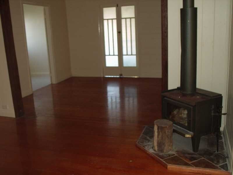 36 Liverpool Street, North Ipswich QLD 4305