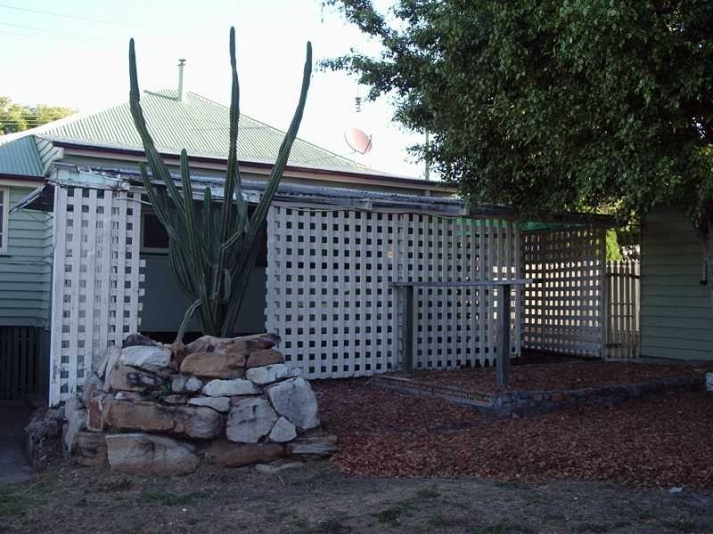 36 Liverpool Street, North Ipswich QLD 4305